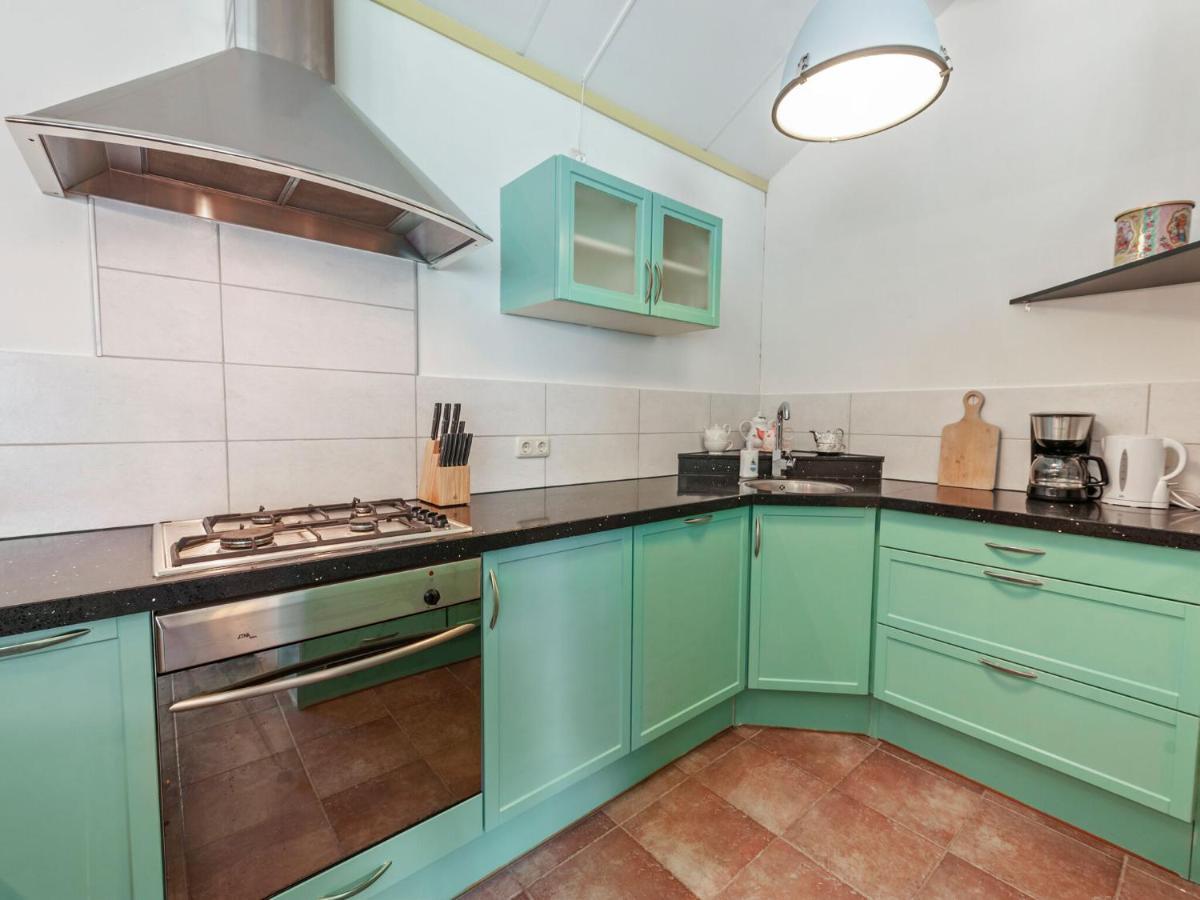 Hoogzand Enticing Holiday Home In Eastermar Near Burgumer Mar Lake מראה חיצוני תמונה