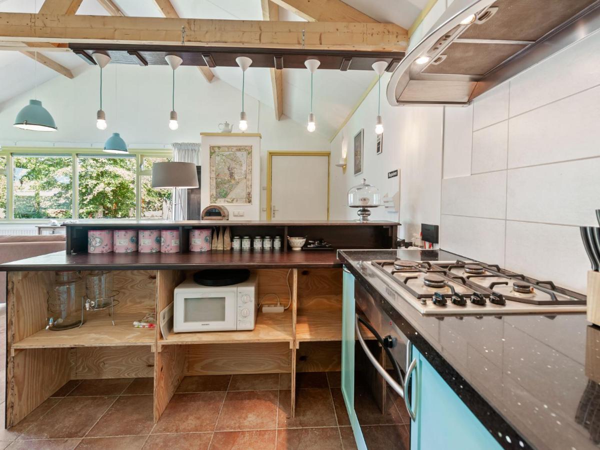 Hoogzand Enticing Holiday Home In Eastermar Near Burgumer Mar Lake מראה חיצוני תמונה